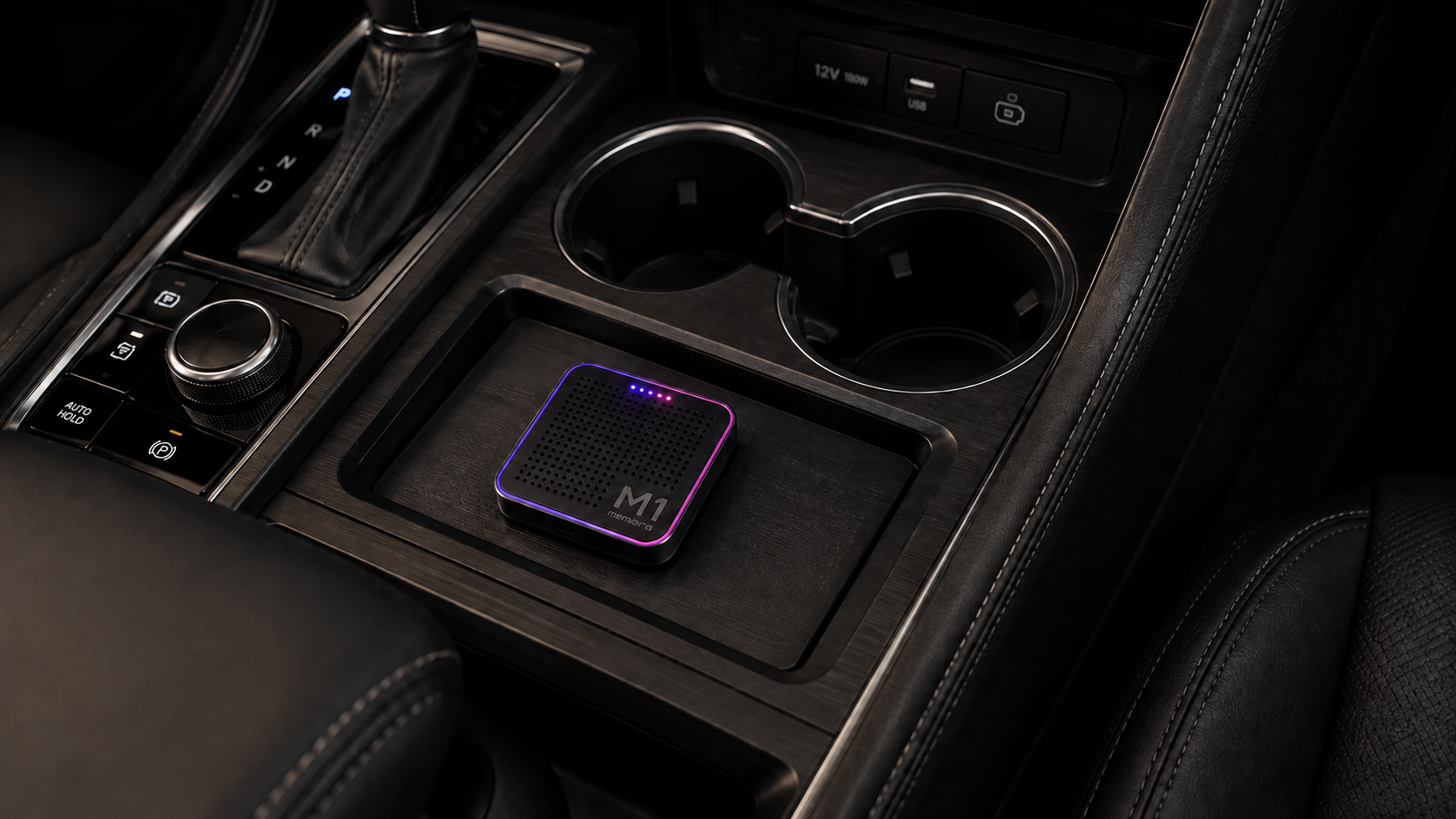 Memora M1 in a car