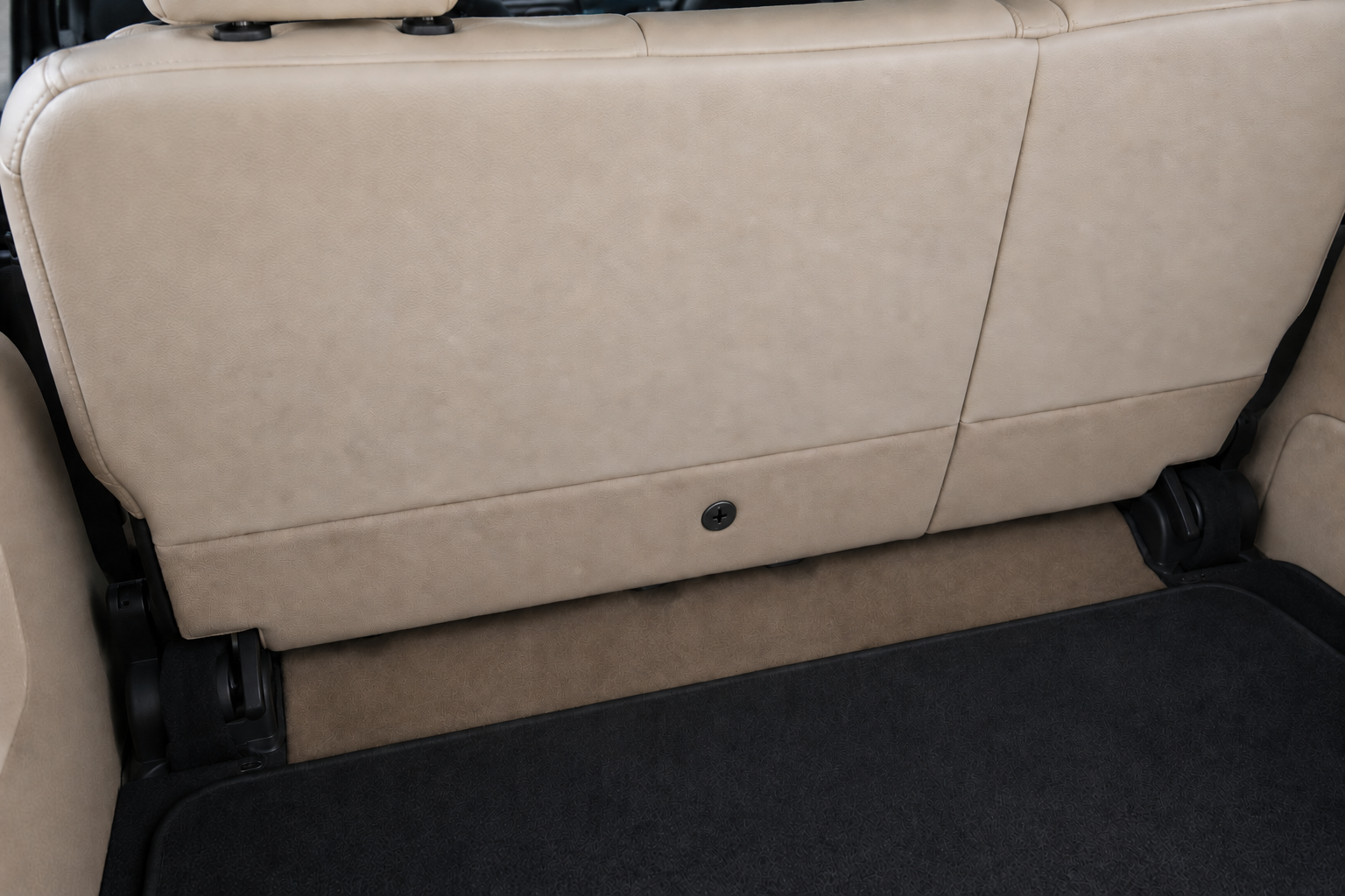 Black Memora screw Pin on SUV trunk back seat